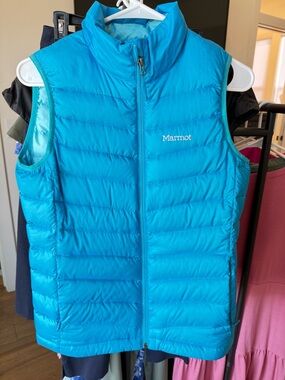 Marmot Women's 800-Fill Turquoise Down Vest